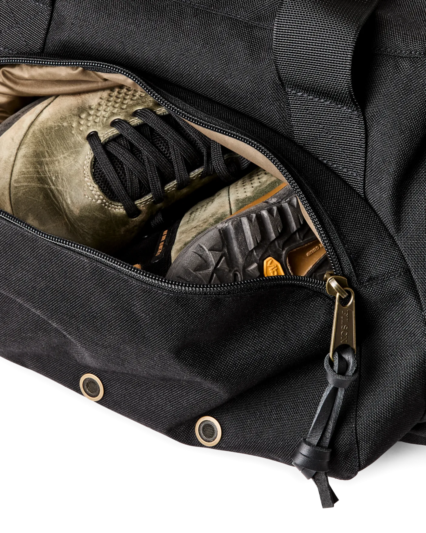 Dryden Duffle Pack