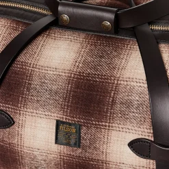 Medium Mackinaw Wool Duffle