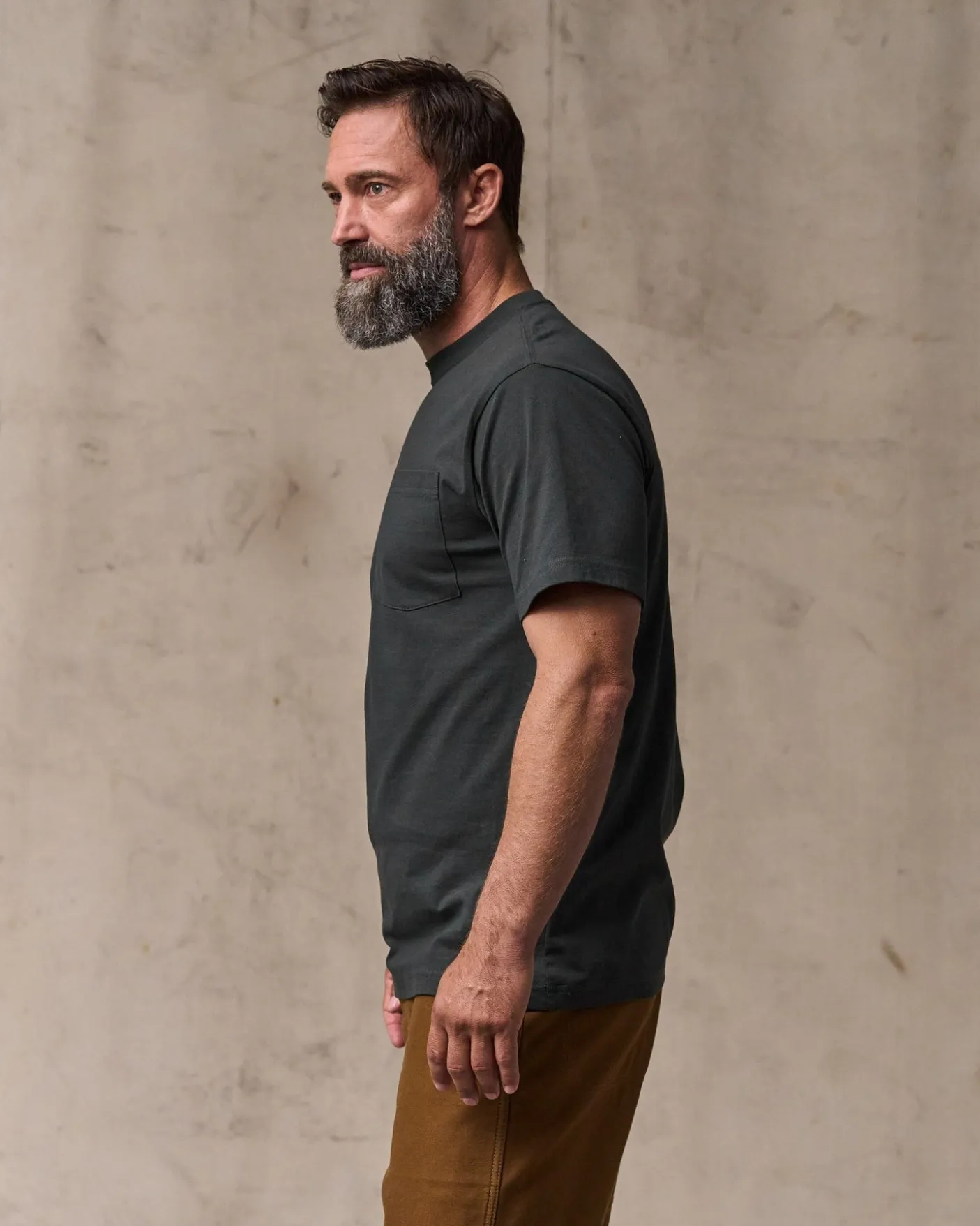 Outfitter Pocket T-shirt